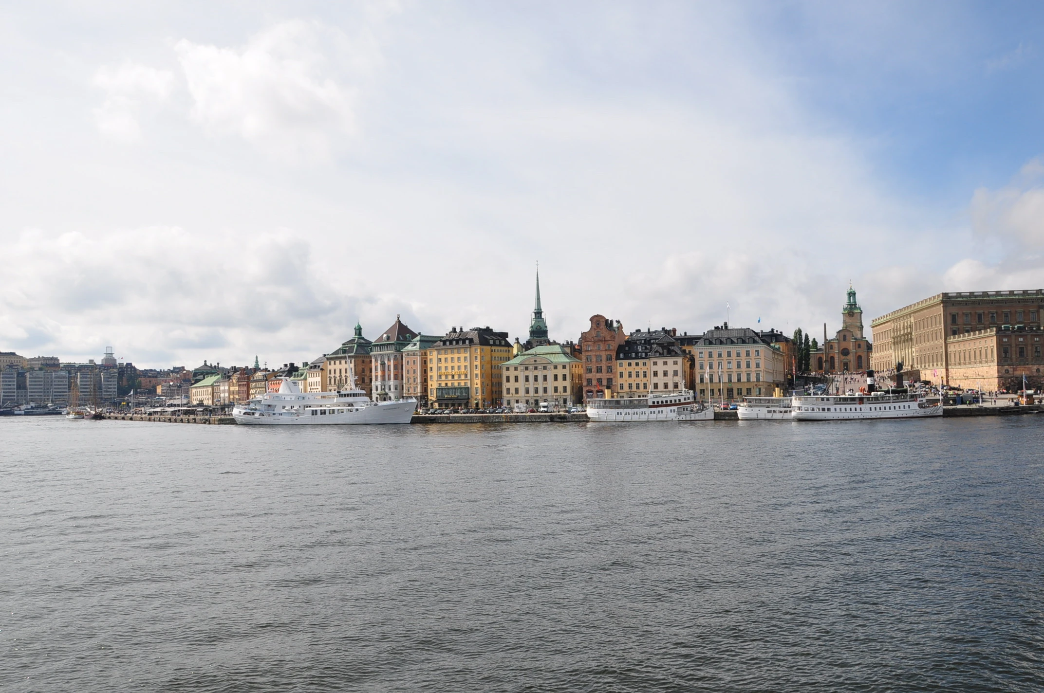 Sweden - Beautiful landscapes and innovative design