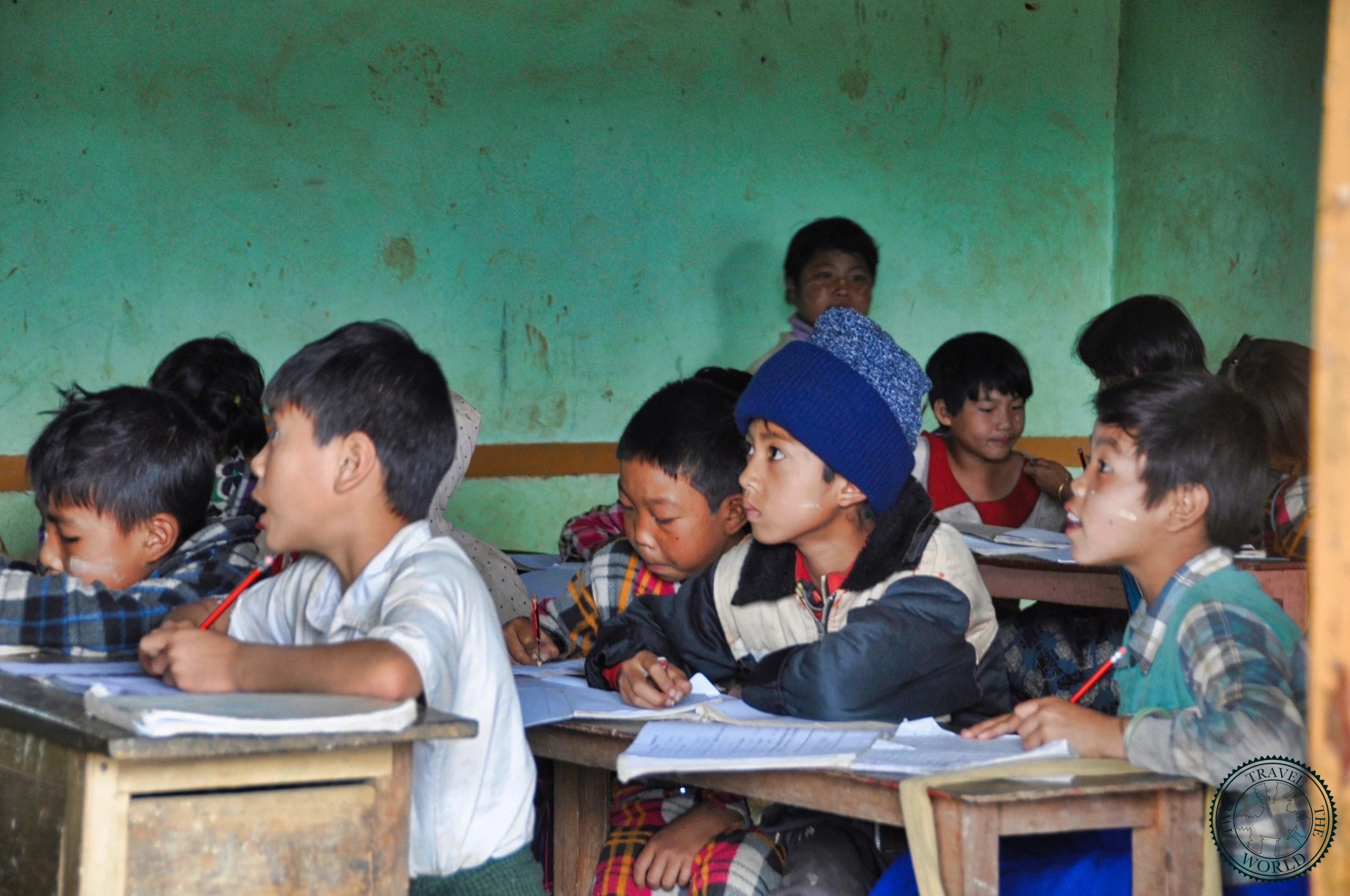 Two Travel The World - Inle Lake to Kalaw