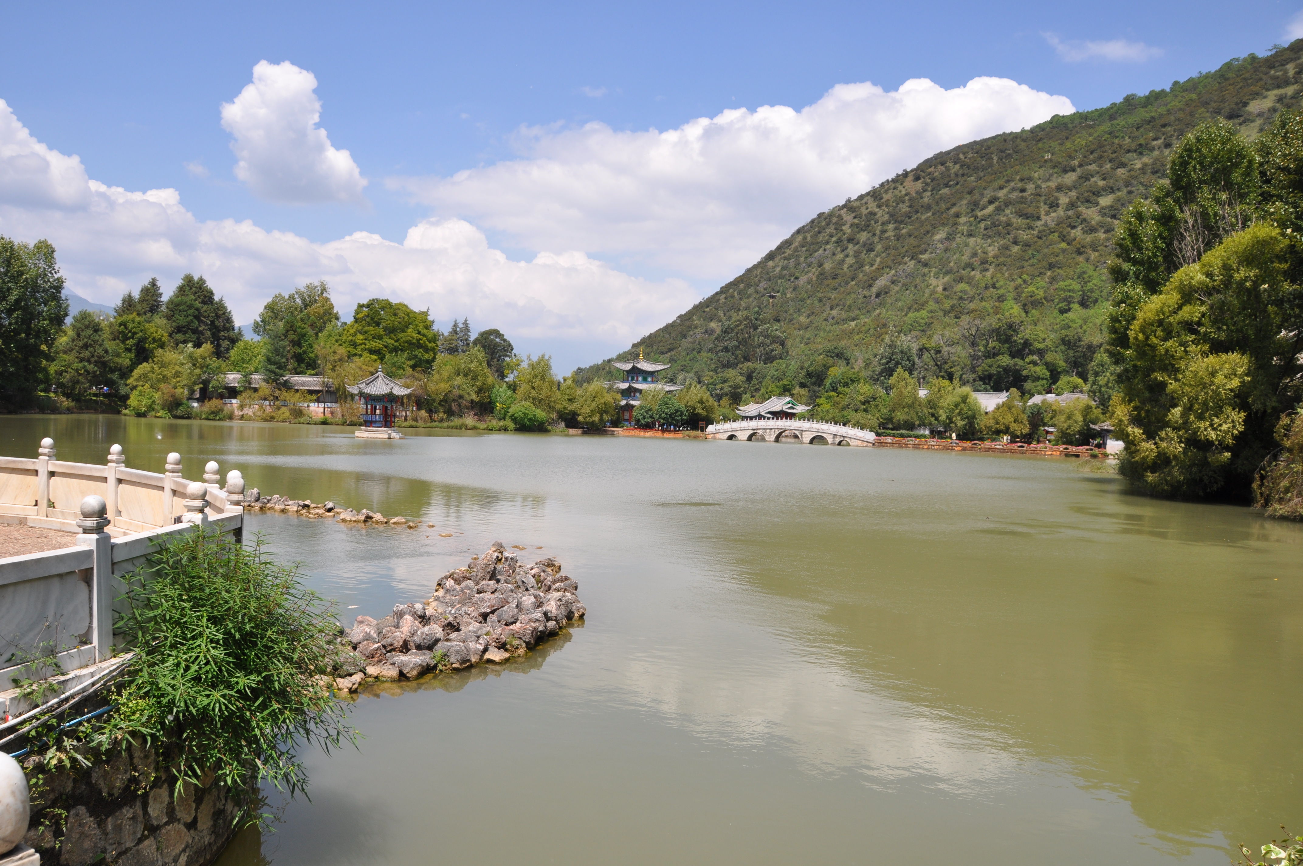 Two Travel The World - Lijiang Old Town