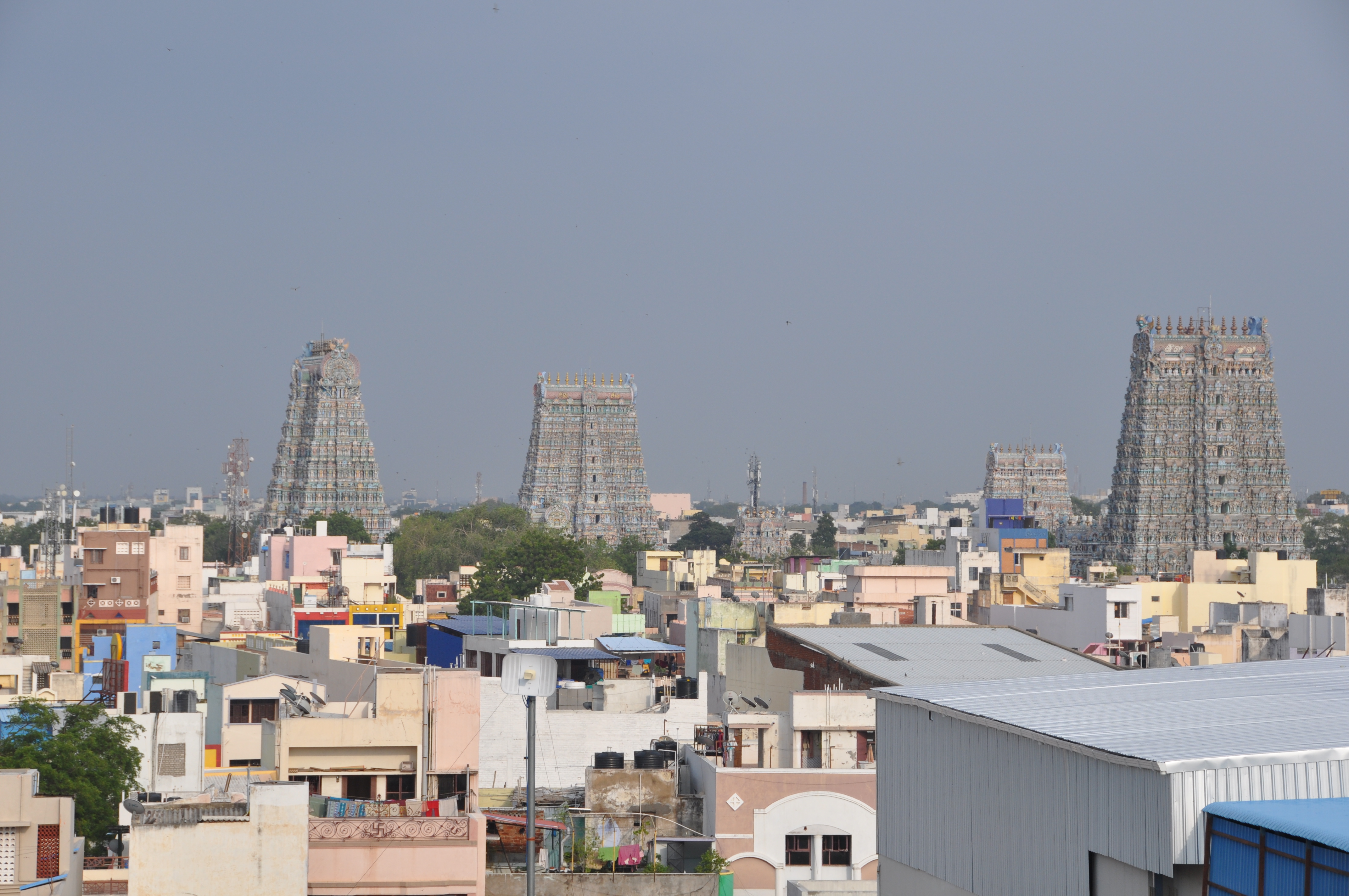 Two Travel The World - Meenakshi Amman Temple