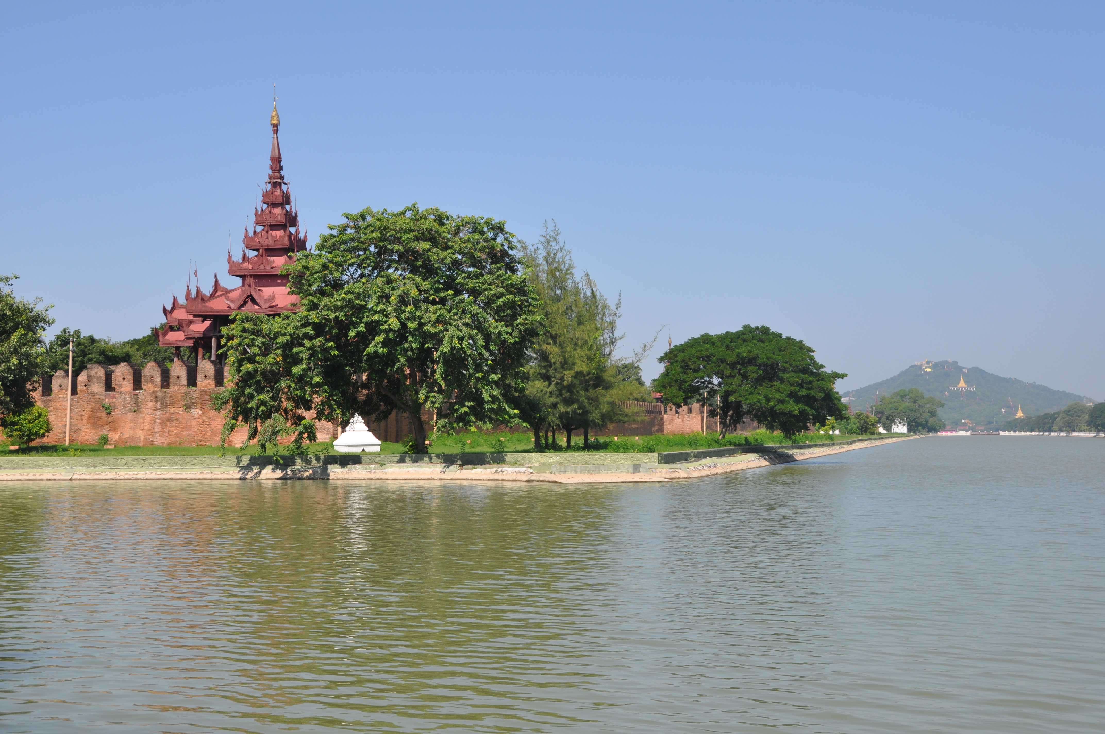  twotraveltheworld-Mandalay