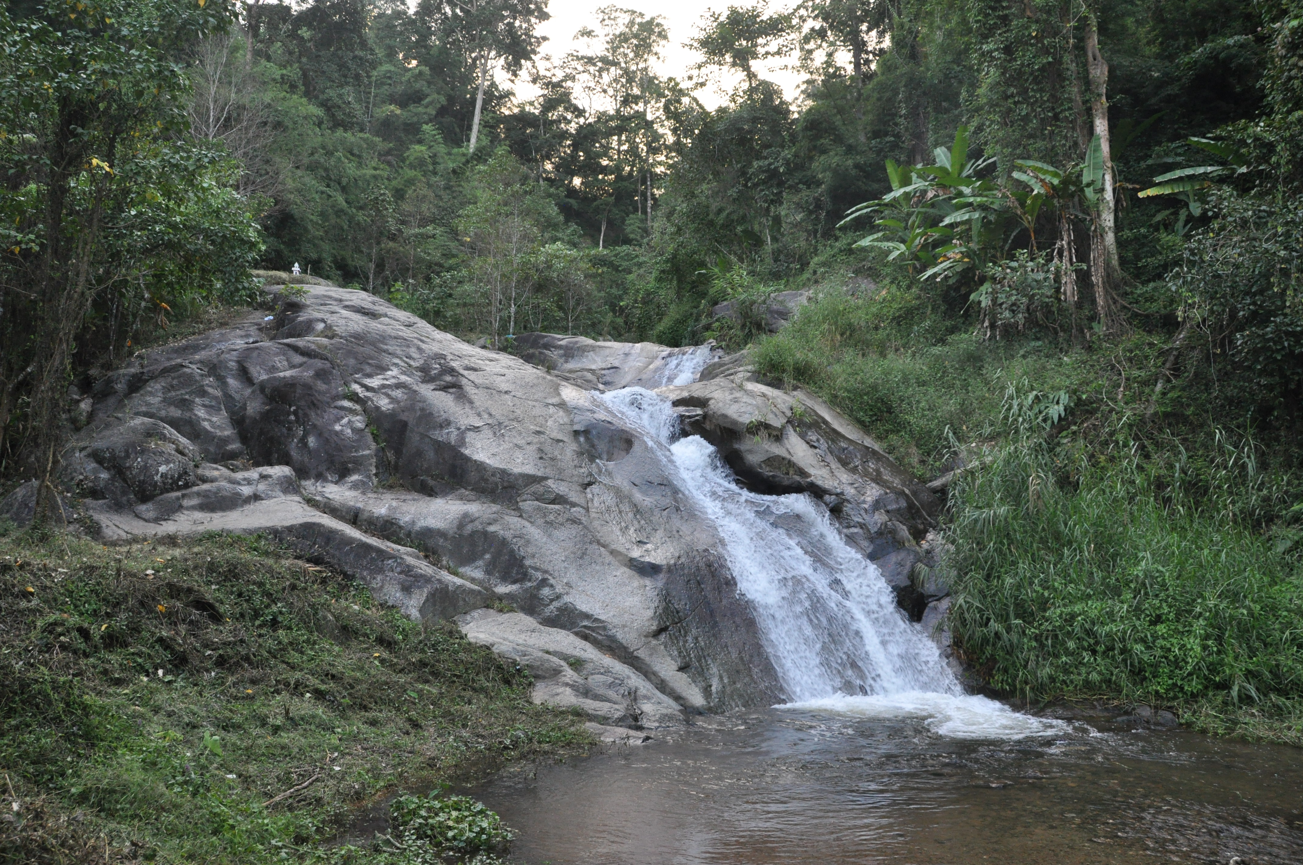 Two Travel The World - Pai Canyon