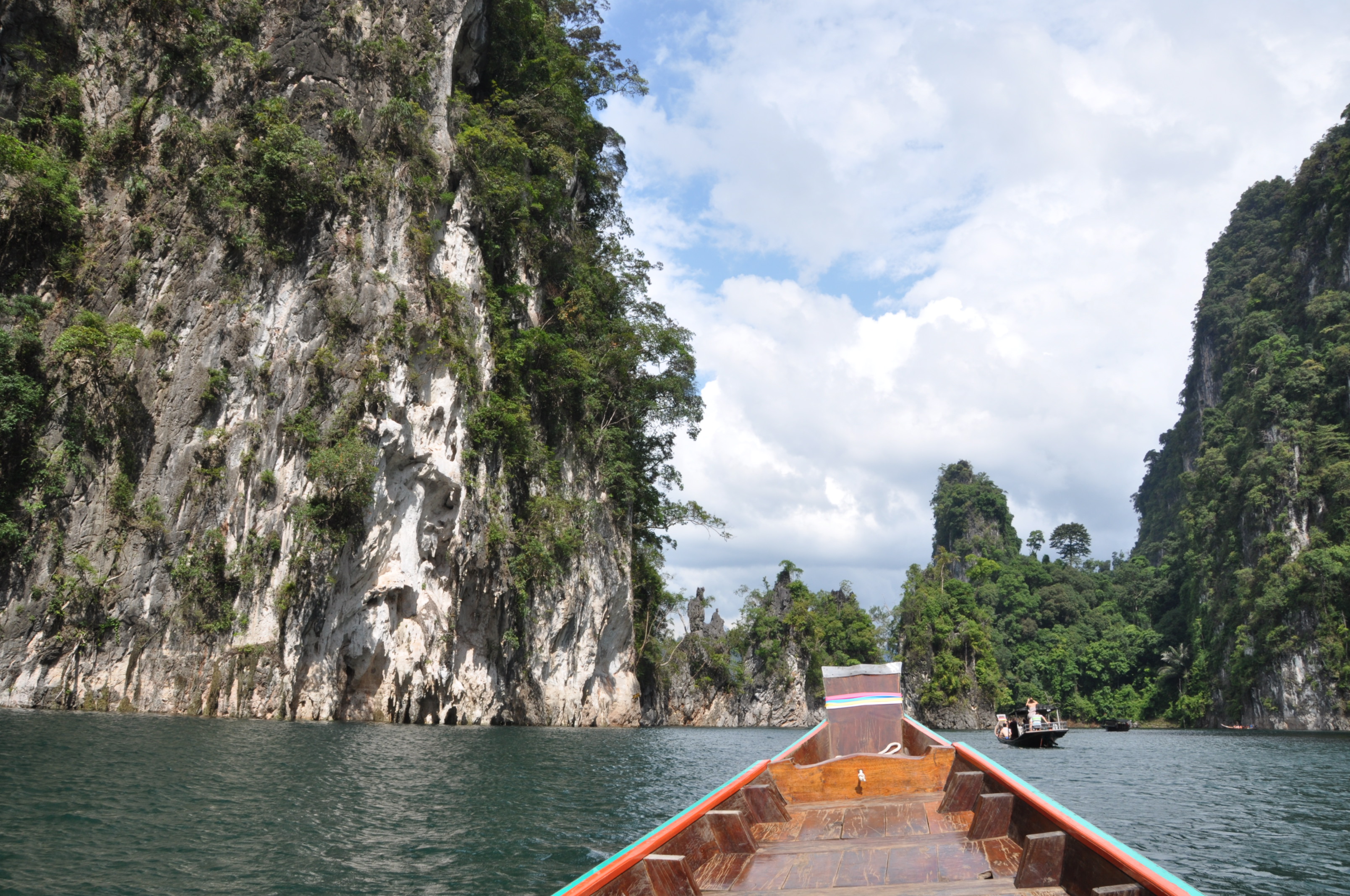 twotraveltheworld-Kha Sok Lake