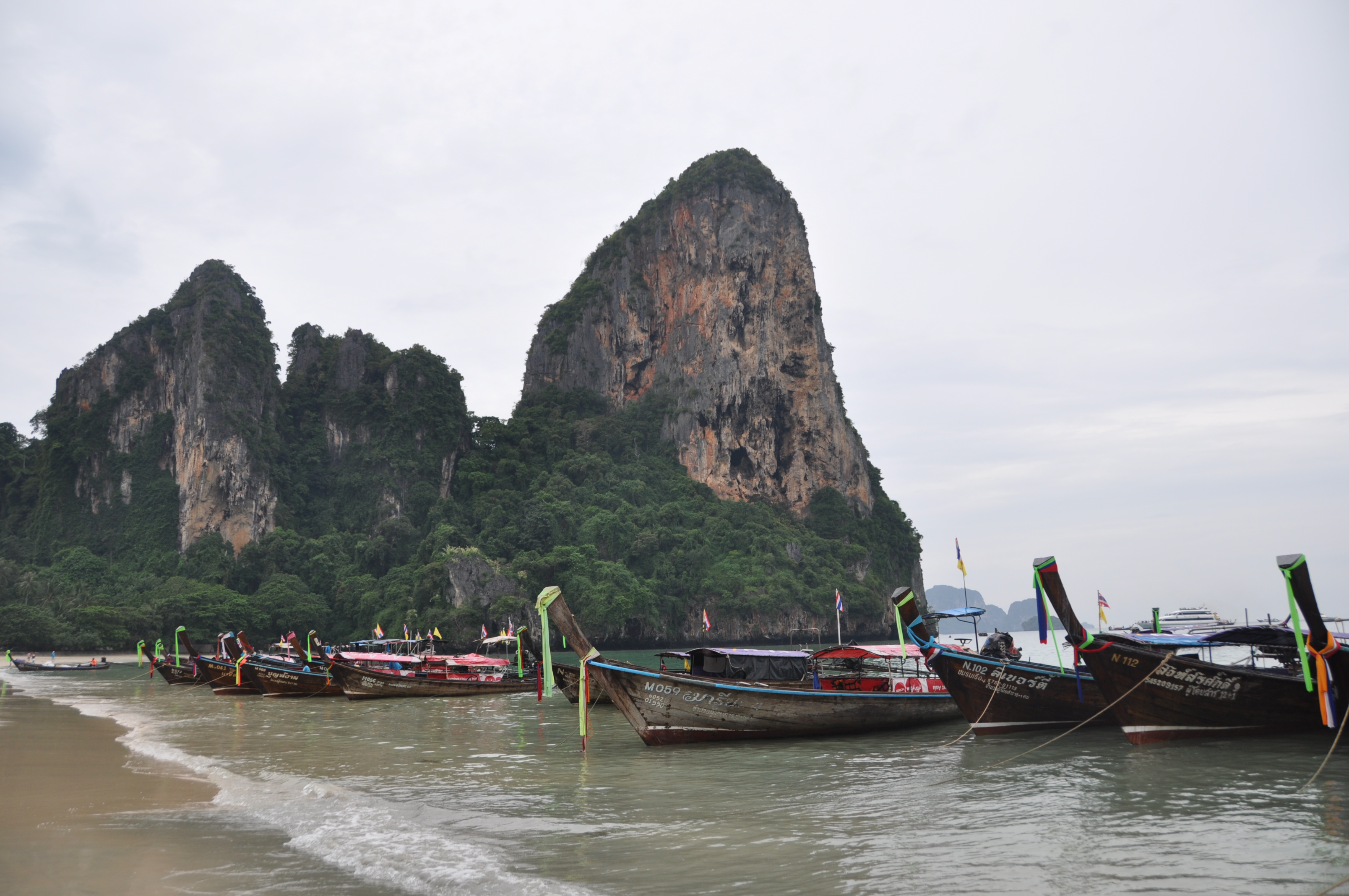 twotraveltheworld-Railay